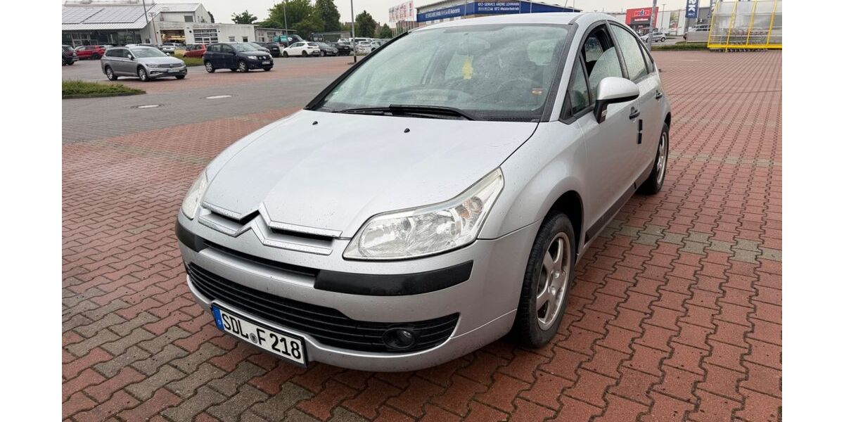 Citroen C4 230.000 km 1.499 &euro; stendal 39576