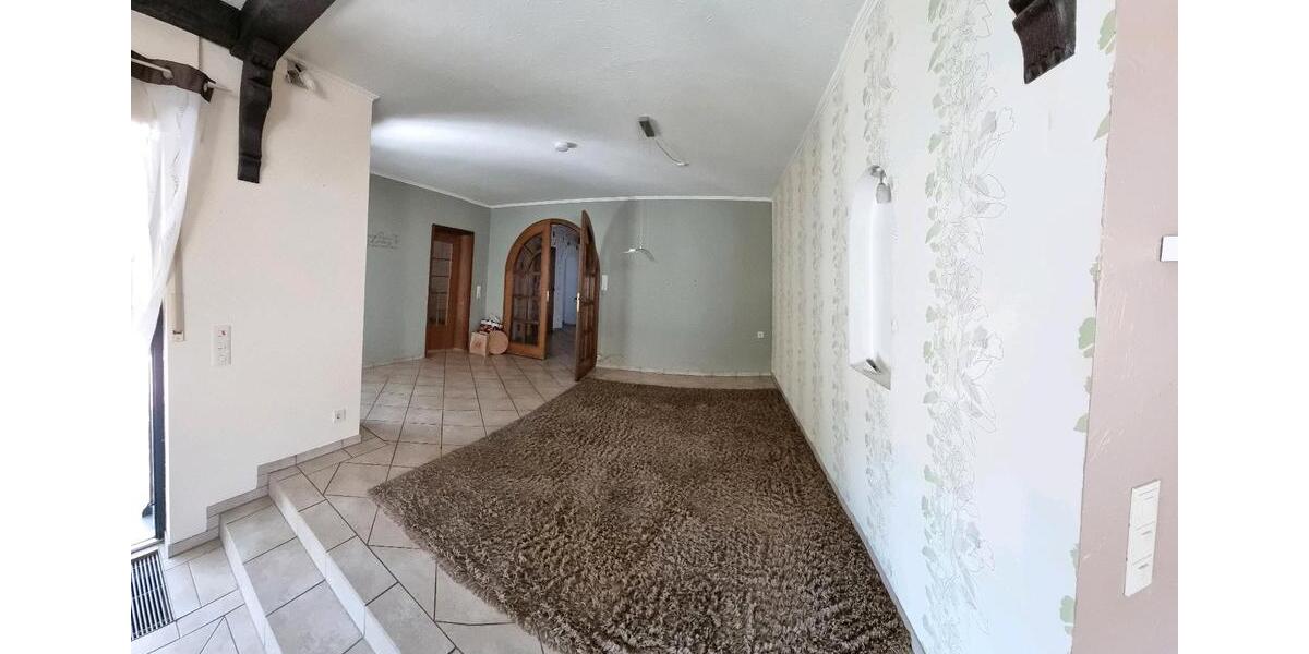 Erdgeschoßwohnung Schloß Holte-Stukenbrock Stukenbrock - 3 Zimmer, 149 m&sup2;, 1.050&euro; | Angebot:26402861
