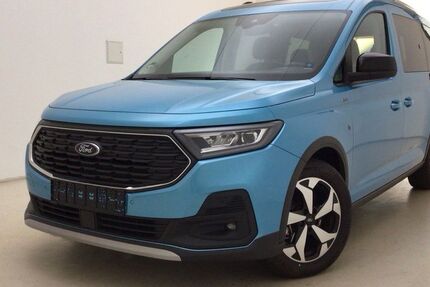Ford Grand Tourneo 6.500 km 38.990 € Aschersleben 06449