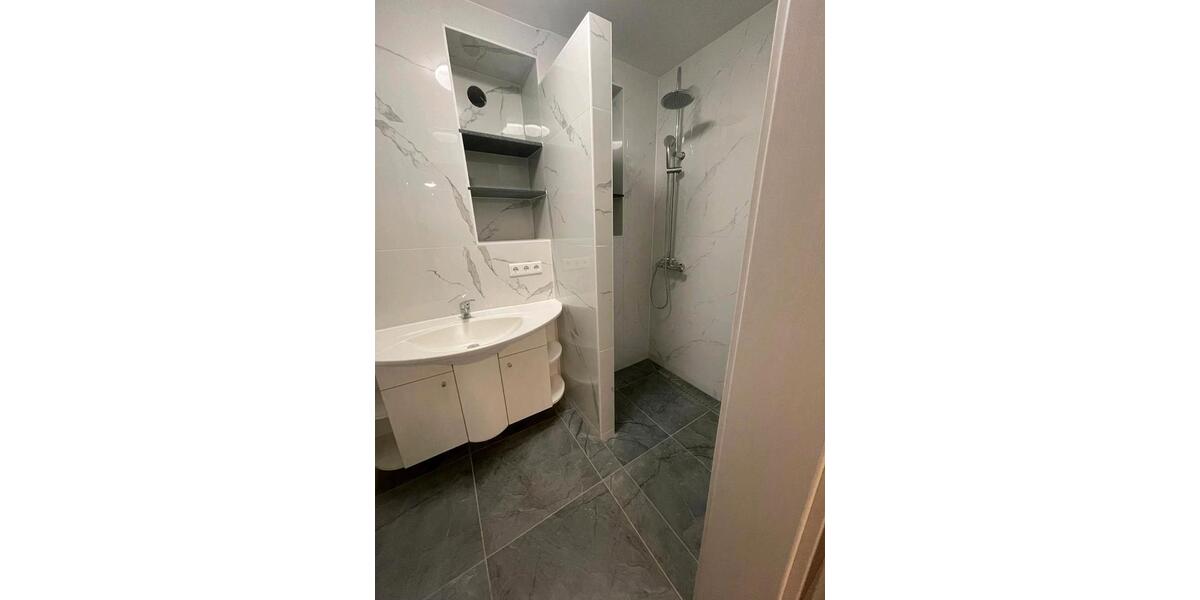 Erdgeschoßwohnung Neuhaus an der Pegnitz - 2.5 Zimmer, 85 m&sup2;, 750&euro; | Angebot:26170780