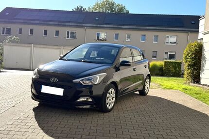 Hyundai i20 54.000 km 6.499 &euro; Bochum 44809