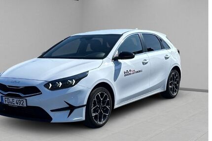 Kia ceed / Ceed 9.900 km 22.680 &euro; Fulda 36043