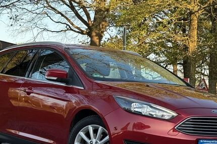Ford Focus 62.000 km 9.499 &euro; Ibbenbüren 49479