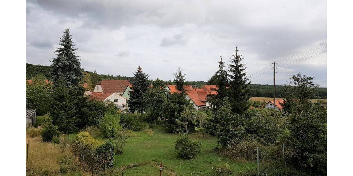 Etagenwohnung Bennhausen - 3 Zimmer, 90 m&sup2;, 600&euro; | Angebot:26919847