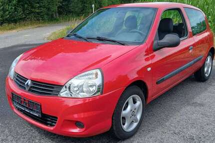 Renault Clio 130.000 km 2.850 &euro; Schüttorf 48465