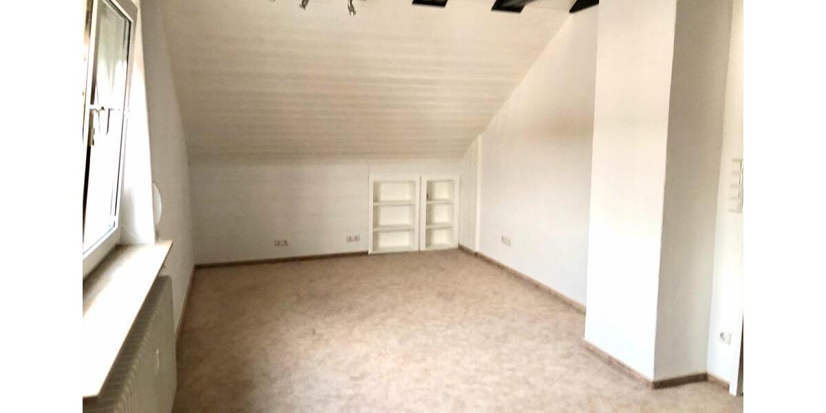 Dachgeschoßwohnung Steinheim an der Murr - 2.5 Zimmer, 55 m&sup2;, 175.000&euro; | Angebot:27274936