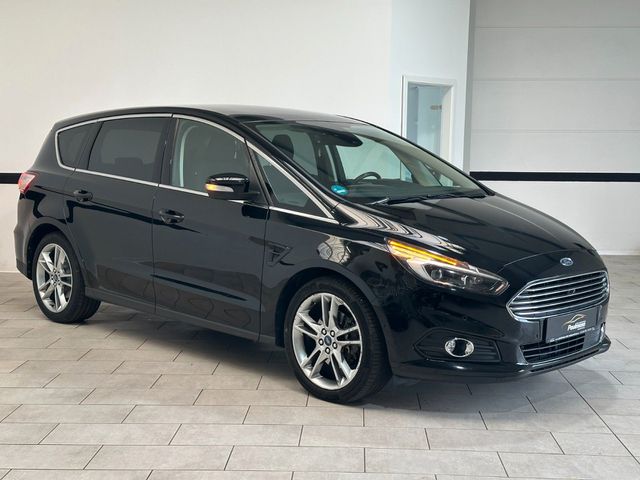 Ford S-Max 2,0 EcoBlue Aut. Titanium Navi*LED*19Zoll* 124.834 km 17.890 € Gebesee 99189