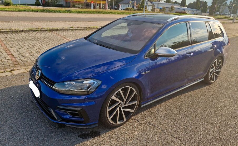 VW Golf 87.700 km 23.900 € Großröhrsdorf 01900
