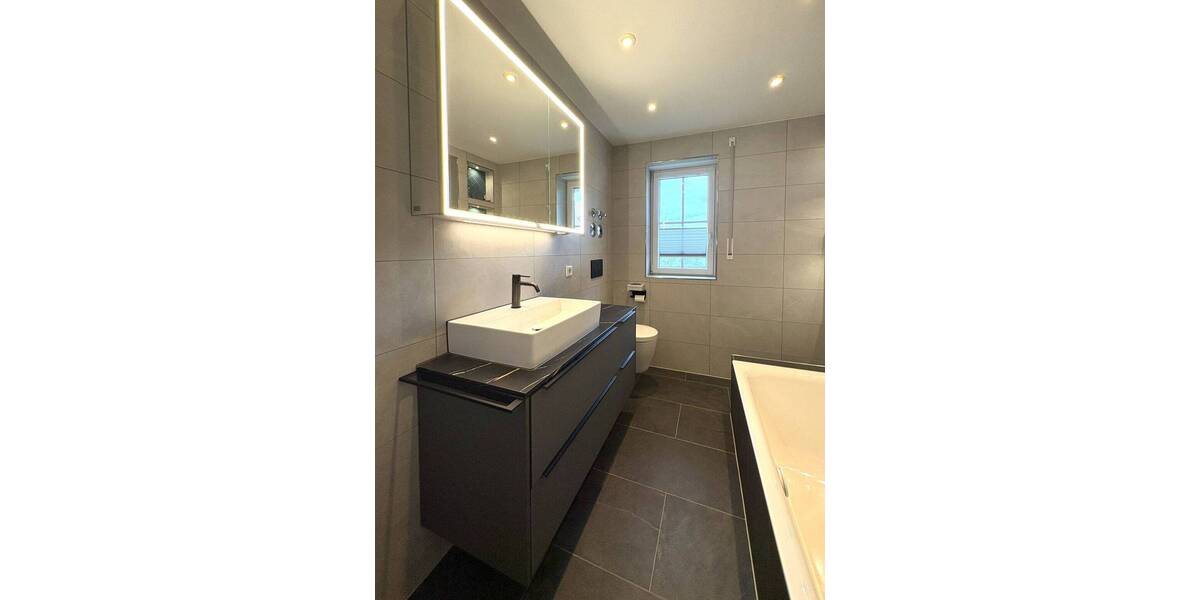 Etagenwohnung Ingosltadt Oberhaunstadt - 2 Zimmer, 84 m&sup2;, 1.160&euro; | Angebot:26867686