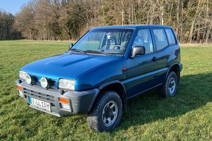 Nissan Terrano 203.000 km 3.990 &euro; Pausa-Mühltroff 07952