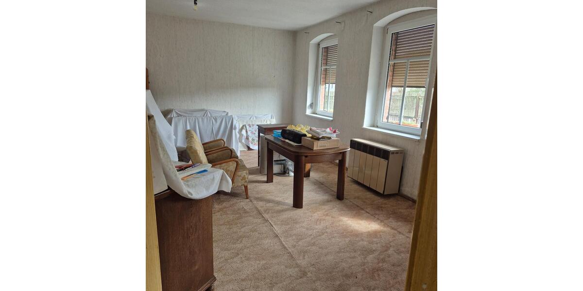 Einfamilienhaus Querfurt - 5 Zimmer, 160 m&sup2;, 91.000&euro; | Angebot:27073191