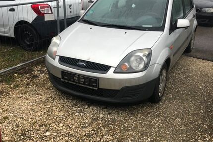Ford Fiesta 106.000 km 695 &euro; Neu-Ulm 89231