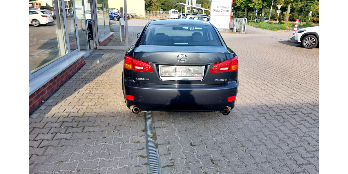 Lexus IS 250 146.137 km 8.000 &euro; Wildau 15745