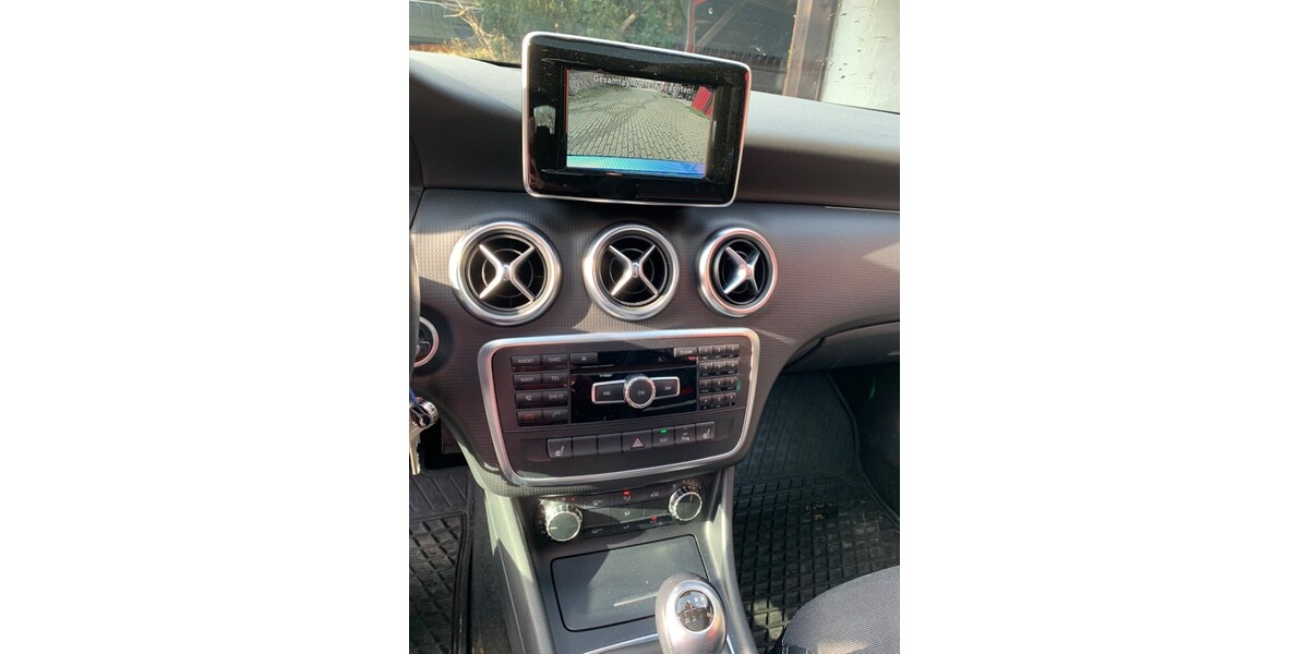 Mercedes-Benz A-Klasse 129.000 km 12.900 &euro; Rees 46459