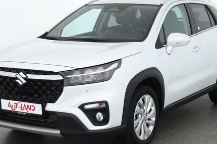 Suzuki (SX4) S-Cross 29.740 km 23.890 &euro; Hamburg 22761