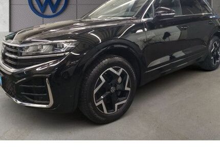 VW Touareg 16.615 km 66.940 &euro; Frankfurt 60326