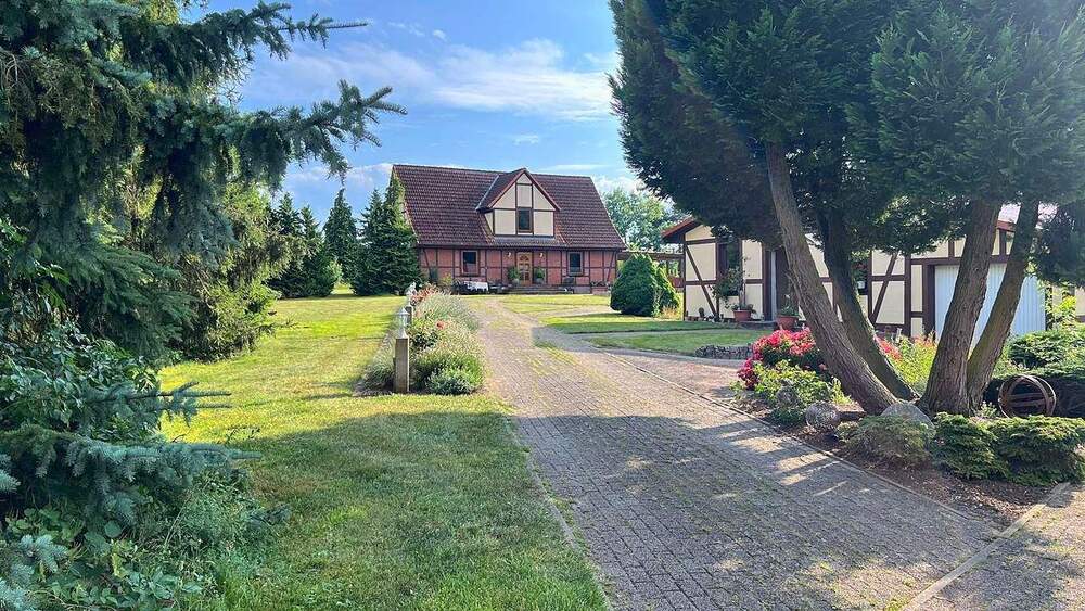 Einfamilienhaus Krakow am See Charlottenthal - 5 Zimmer, 200 m&sup2;, 599.000&euro; | Angebot:25662232