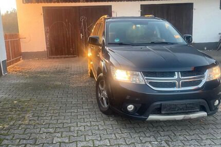 Fiat Freemont 210.000 km 5.999 &euro; Isen 84424