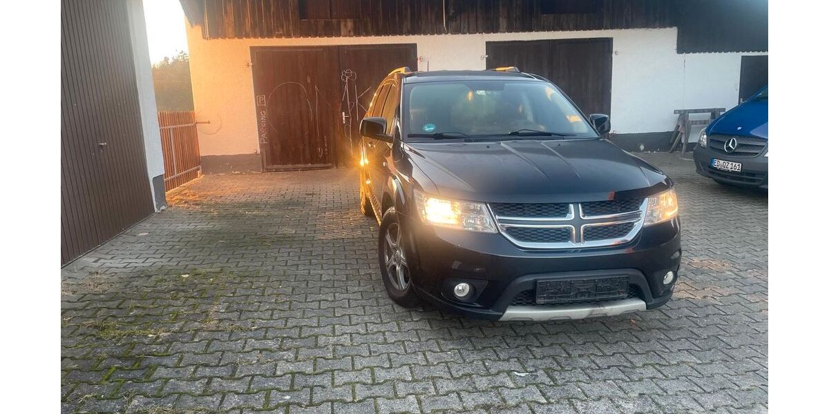 Fiat Freemont 210.000 km 5.999 &euro; Isen 84424