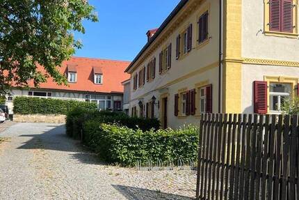 Haus Stegaurach Waizendorf - 7 Zimmer, 176 m&sup2;, 459.000&euro; | Angebot:25773877