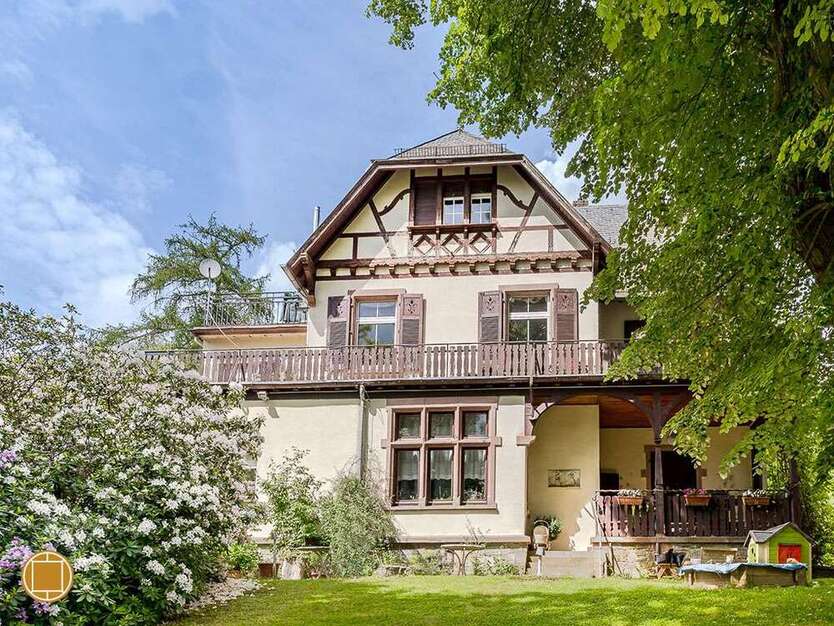 Haus zum Kaufen in Königstein i. Ts. 1.450.000 € 400.65 m²