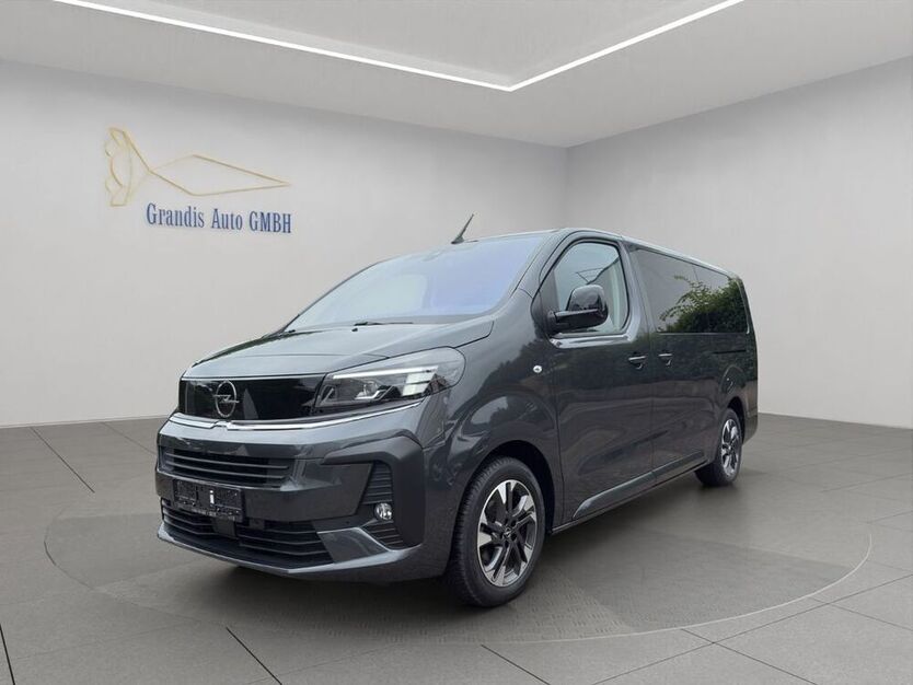 Zafira Life