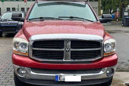 Chrysler Ram Van 200.000 km 11.999 &euro; Essen 45329