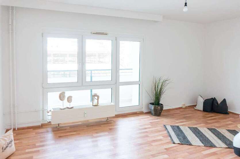 Wohnung zum Mieten in Chemnitz 543 € 96.05 m²