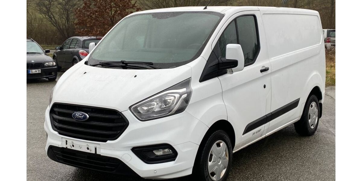 Ford Transit Custom 156.000 km 11.900 &euro; Bilschau 24988