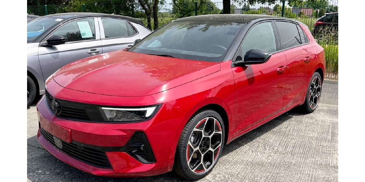 Opel Astra 29.380 km 21.900 &euro; Löbau 02708