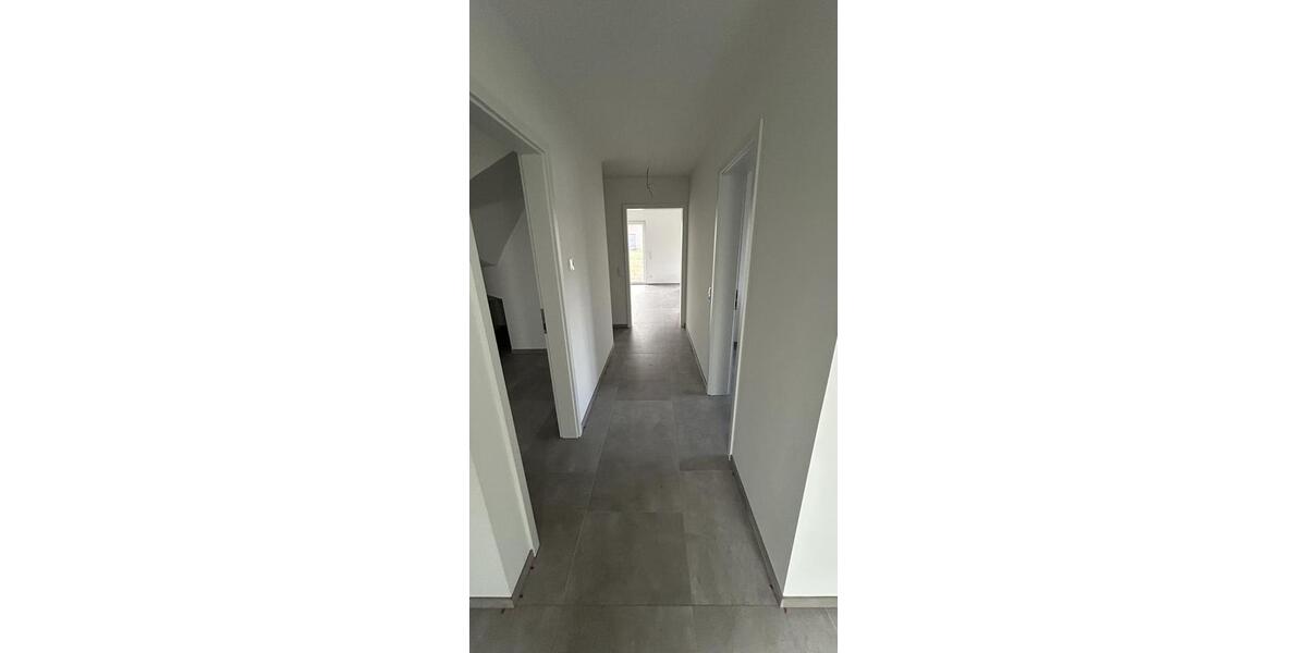 Neubau Doppelhaushälfte mit gehobener Innenausstattung 5 zimmer