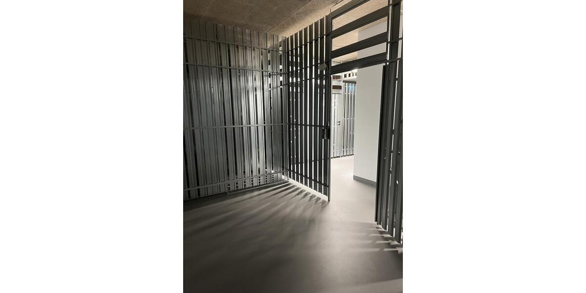 Erdgeschoßwohnung Bonn Friesdorf - 3 Zimmer, 81 m&sup2;, 1.900&euro; | Angebot:26674861