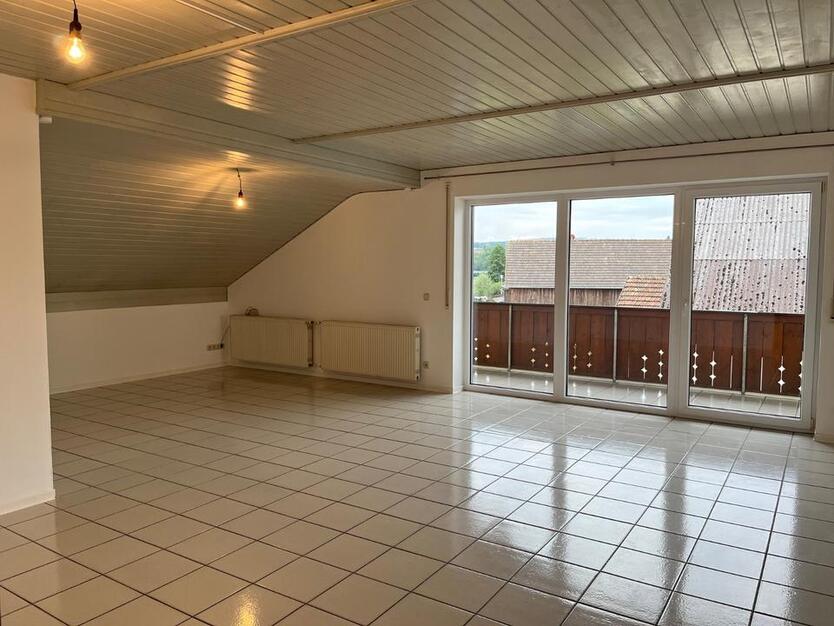 Gepflegte 4,5 Zi. Wohnung in Roding-Mitterdorf - ab November zimmer