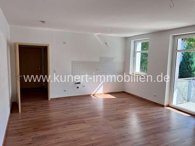 Wohnung zum Mieten in Halle 619,30 € 61.93 m²