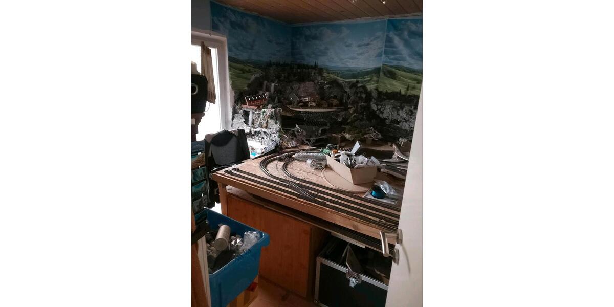 Einfamilienhaus Saarlouis - 7 Zimmer, 115 m&sup2;, 175.000&euro; | Angebot:26883403