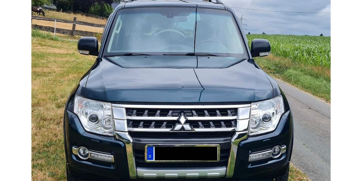 Mitsubishi Pajero 73.710 km 35.000 &euro; Witten 58456