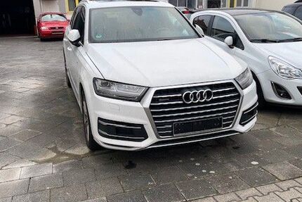 Audi Q7 163.275 km 33.900 &euro; Lampertheim 68623