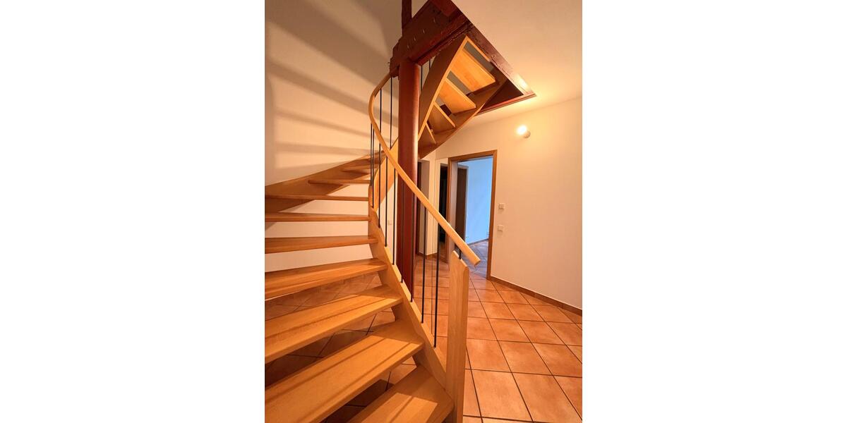 Mehrfamilienhaus, Wohnhaus Limburg an der Lahn Offheim - 6 Zimmer, 138 m&sup2;, 520.000&euro; | Angebot:26765120