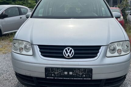 VW Touran 176.778 km 2.490 &euro; Duisburg 47138