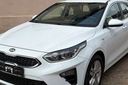 Kia ceed Sportswagon 210.345 km 9.200 &euro; Berlin 13359