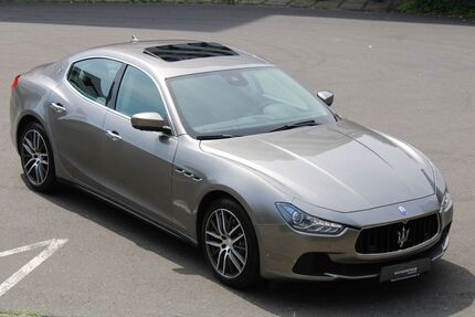 Maserati Ghibli 18.046 km 35.990 &euro; Düsseldorf 40233