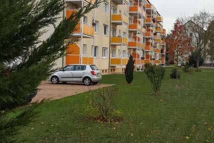 Wohnung Borna - 3 Zimmer, 75 m&sup2;, 670&euro; | Angebot:27101377