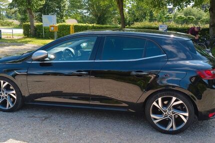 Renault Megane 74.000 km 15.800 &euro; Steinbergkirche 24972