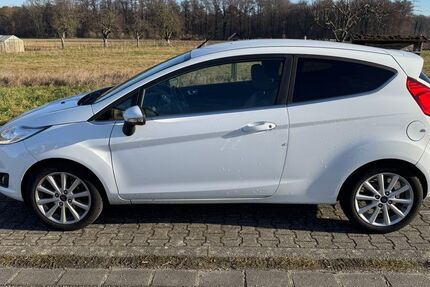 Ford Fiesta 149.823 km 4.500 &euro; Hambrücken 76707