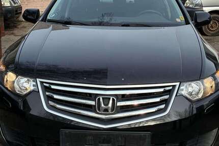 Honda Accord 178.254 km 4.490 &euro; Hamburg 20537