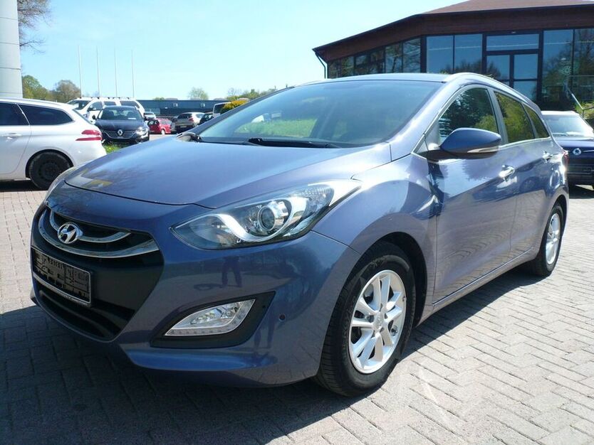 i30