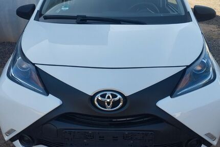 Toyota Aygo (X) 225.000 km 2.300 &euro; Konz-koenen 54329