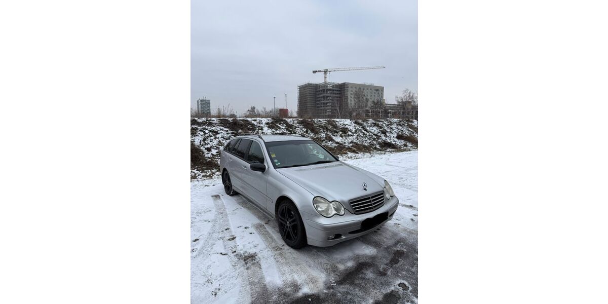Mercedes-Benz C 200 340.000 km 3.333 &euro; Röderaue 01609