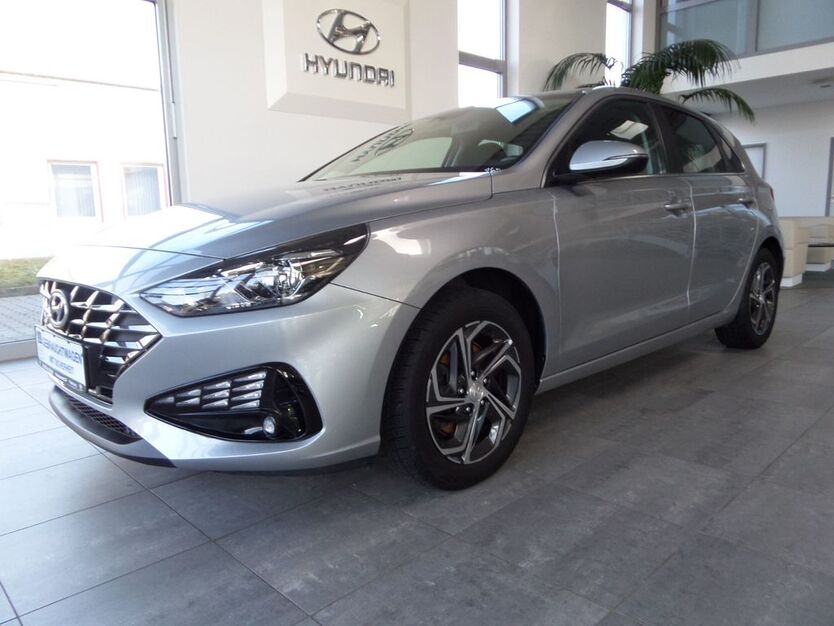 Hyundai i30 29.200 km 19.990 € Papenburg 26871