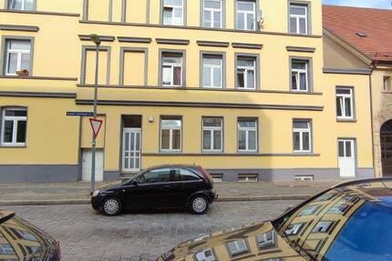 Wohnung Schwerin - 1.5 Zimmer, 34 m&sup2;, 300&euro; | Angebot:25234047